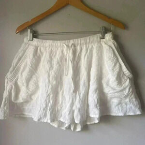 Lulus ivory fluffy shorts size M